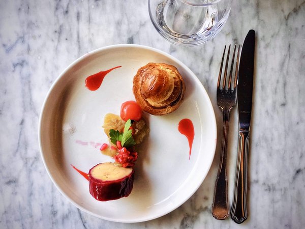 What's the Best Method for Crafting a Gourmet Scallop Ceviche with Mango and Lime?